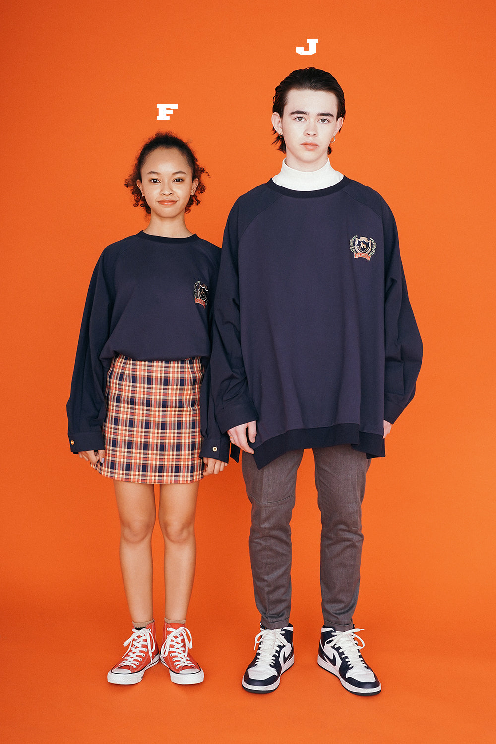 JINCL EMBLEM SWEATSHIRTS